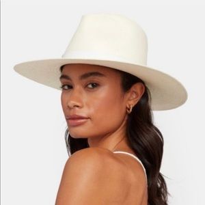NWT Janessa Leone Zoe Hat